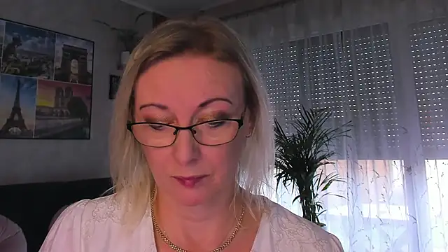 vanessa_chat