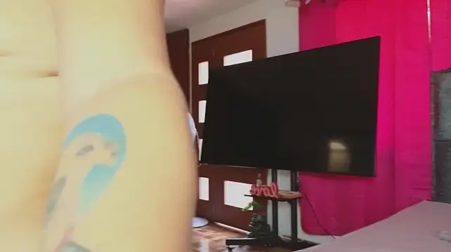 tatiana_big_ass_boobs webcam