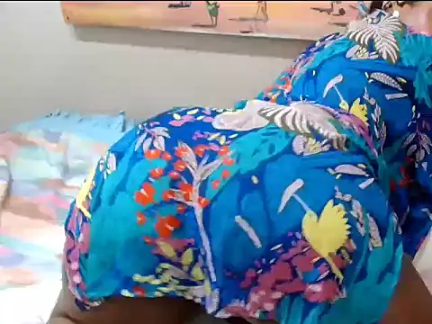 ChocolateCandyxxx live cam on StripChat