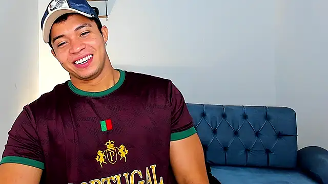 zayn_v1p live cam on StripChat