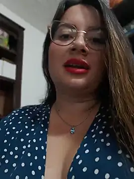 LunaDiaz999 webcam