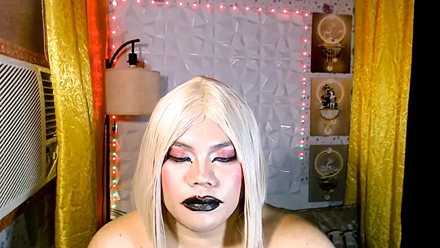 TSbrianaHugeCock