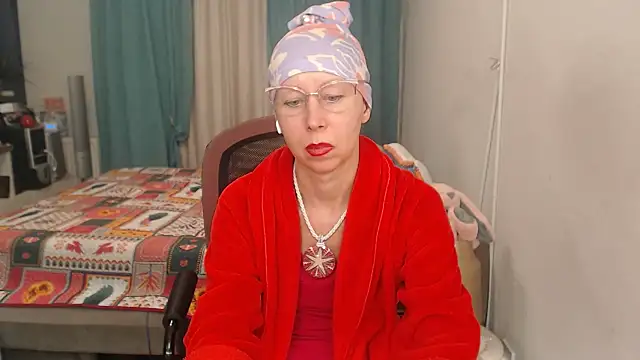 LuxuryNika webcam
