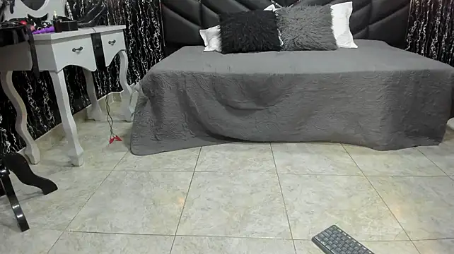 JAYLEN_BDSM webcam