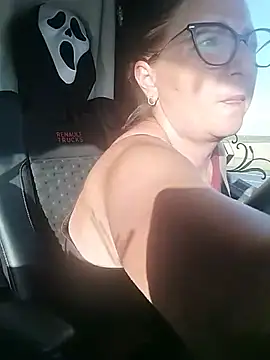 Milfa_nimfomana webcam