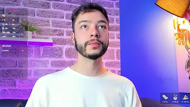 noah_ricci webcam