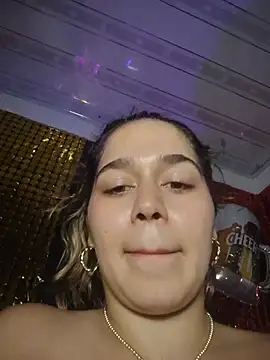LaurenWelly_ webcam