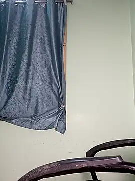 shrutee12 webcam