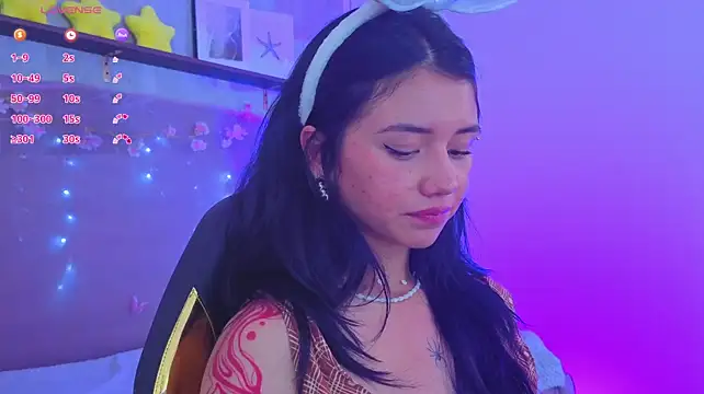 april_bennett webcam
