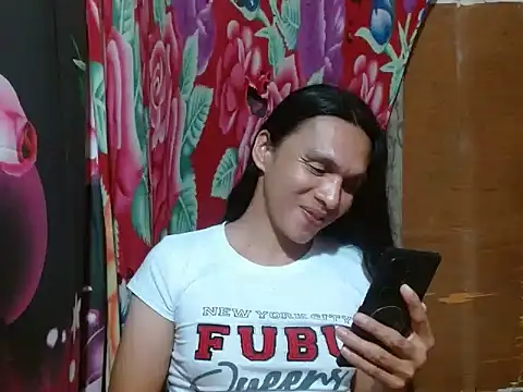 lovelycarla32 webcam