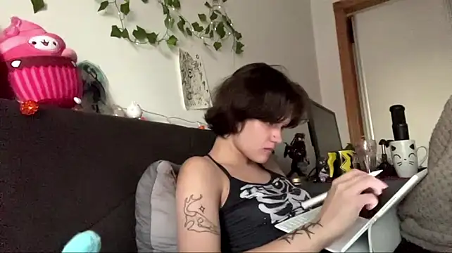 HeyFriren webcam