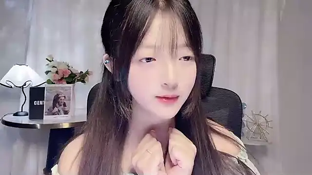 KK668866 webcam