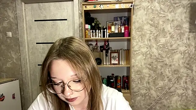 TomokoHylinski webcam