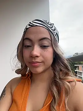 NefertitiXO webcam