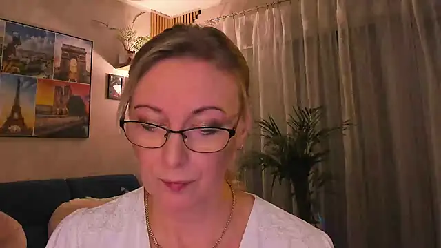 vanessa_chat