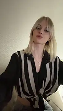 LizzettMorty live sex cam