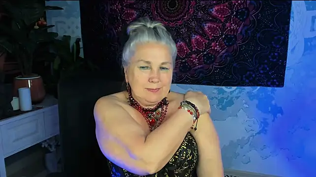 LilaMaharani webcam