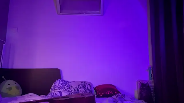 LorineFavaro webcam