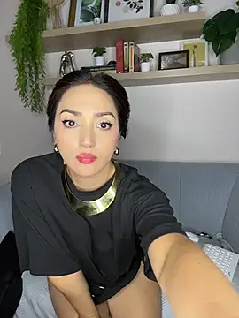 liah_izumii webcam