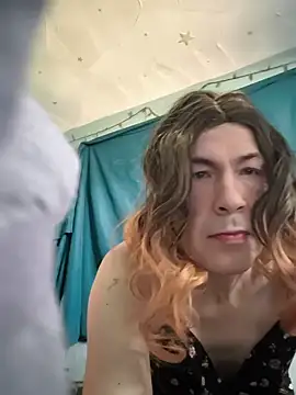 HeyBabyitshay webcam