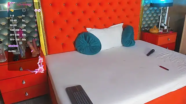 VallerieJones webcam