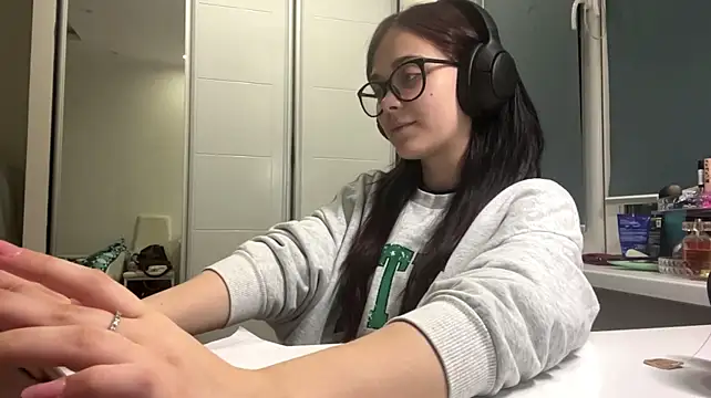 HillaryNallie