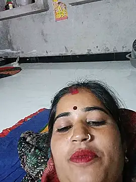 Hot_kamla