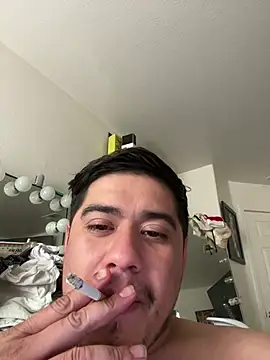 Sweetdickwill_ webcam