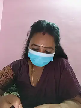 TamilPonnuJeevitha webcam