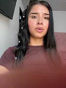 Shalom_pink17 webcam