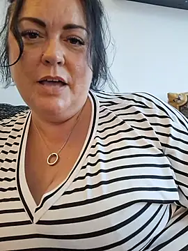 Luna81_XXX