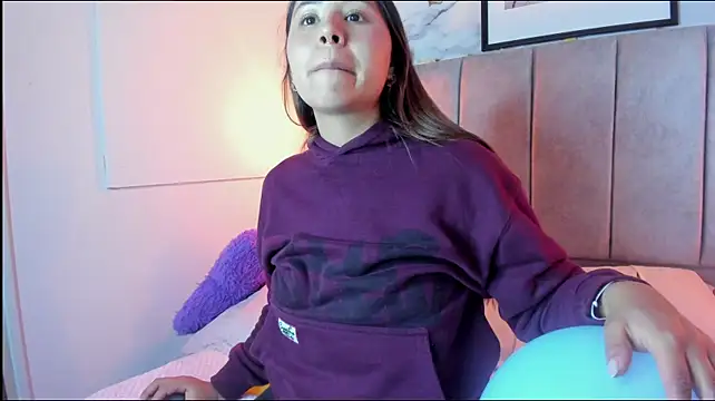 NISHA__ webcam