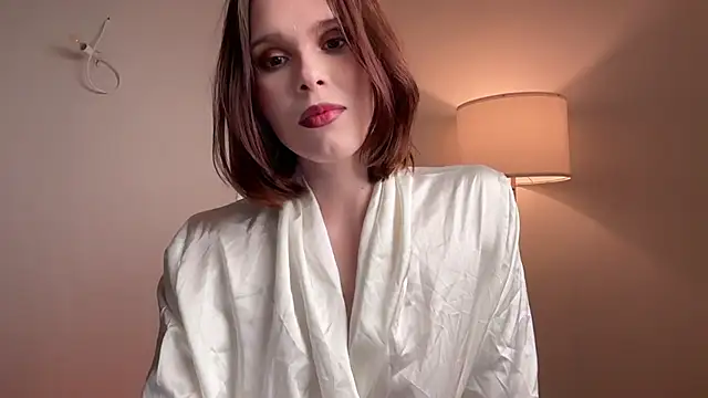 stacyluxxe webcam