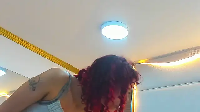 AteneaGreyy live cam on StripChat