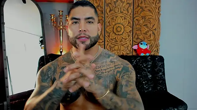 Aaron_Vega