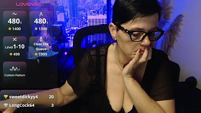 ninarandmann live cam on StripChat