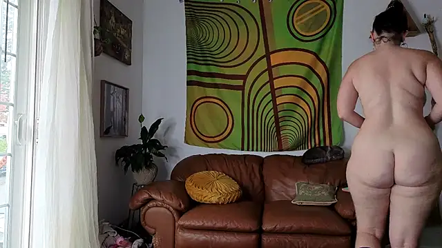 bruisedblossoms live sex cam