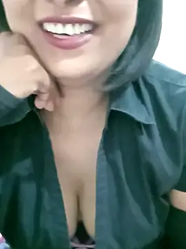 Queen_Kushi4 webcam