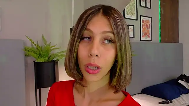ZoeyPetit webcam