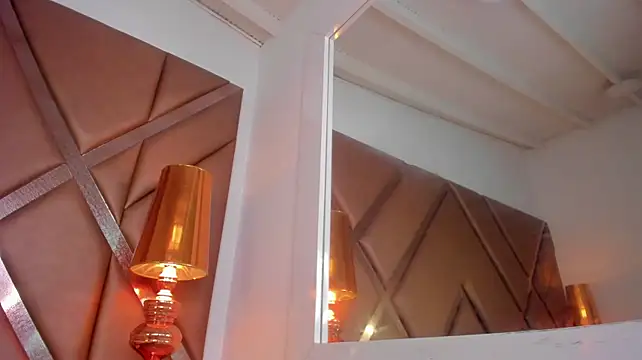 scarlethcollins_ webcam