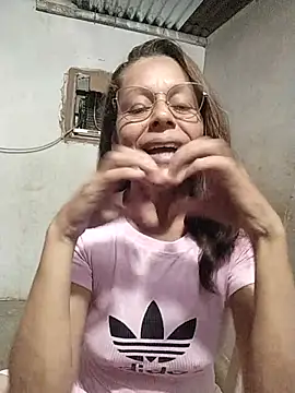 Britany_G webcam