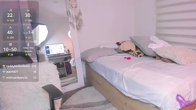 SharonVelvet webcam