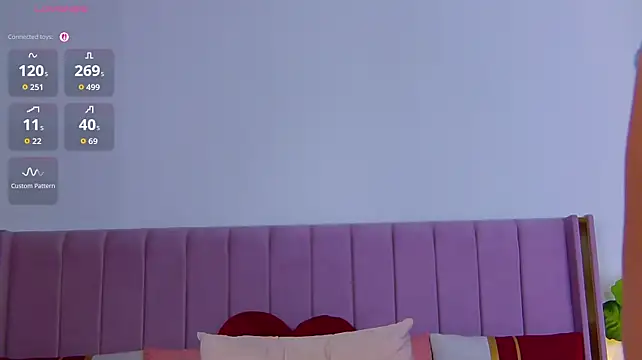 nadeen_na webcam