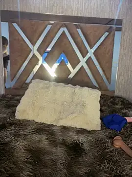 LunaGomez_Pink webcam