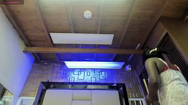 Mila_spice22 webcam