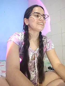 angelica_dymond
