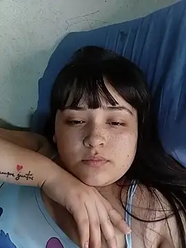 Luu_199 webcam