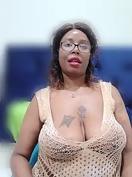 SEXYCHELSEA23 webcam