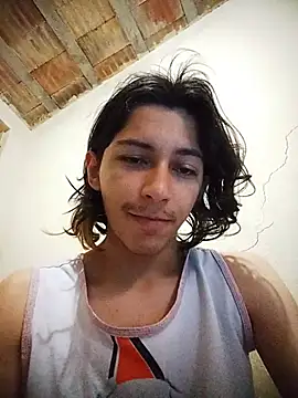 Nightmaremo webcam