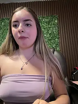 imlindapink webcam